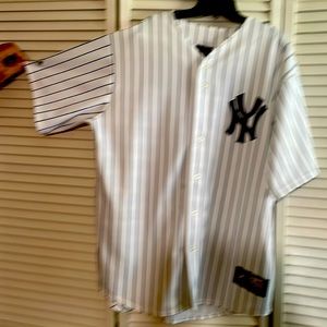 Mickey Mantle cooperstown collection baseball jersey